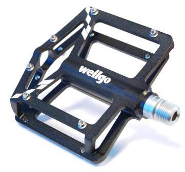 PEDALS 9/16" Sealed Bearings, Alloy Body/Cro-mo Axle, Replaceable Pins, BLACK