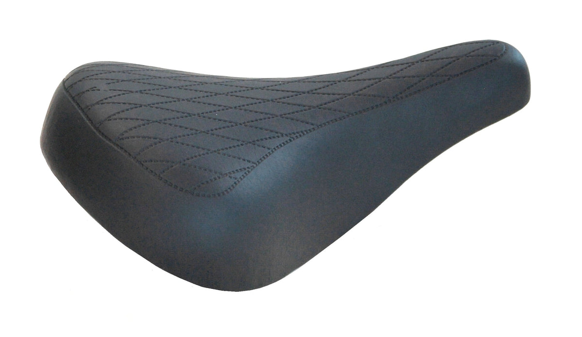 SADDLE Retro Racing, 281mm x 165mm, Vinyl Quilted Top, BLACK
