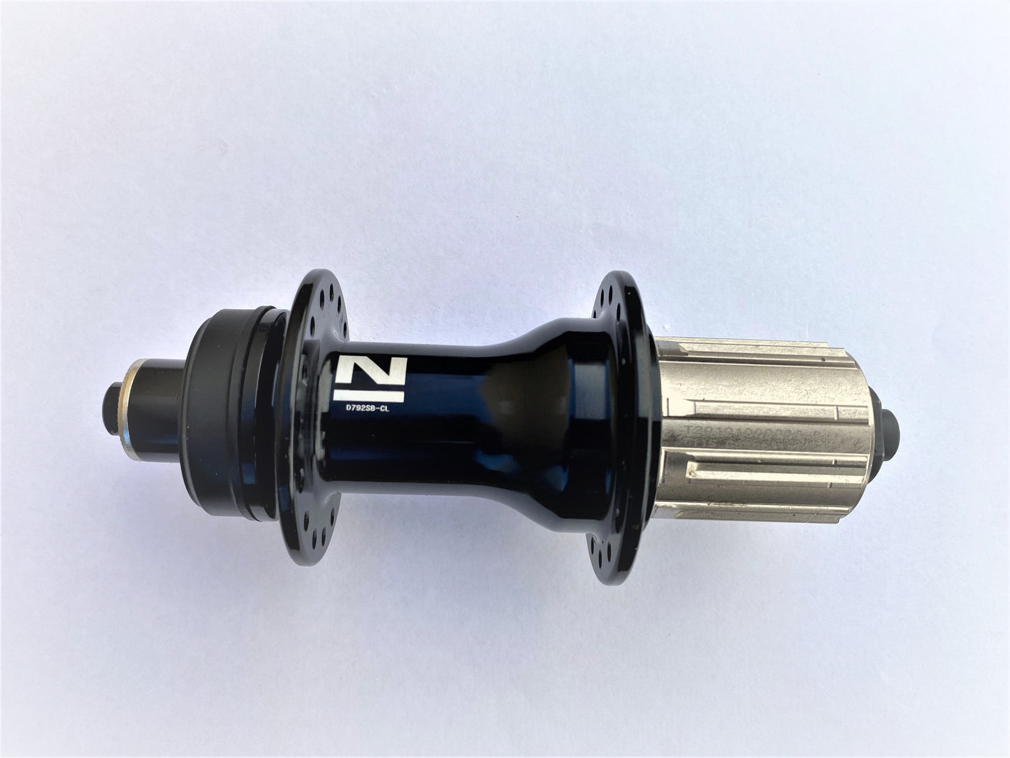 Hub Rear Novatec 32H, 8/10/11spd, Centerlock, 4 Sealed , Standard QR. OLD:135 - BLACK - (D792SB)
