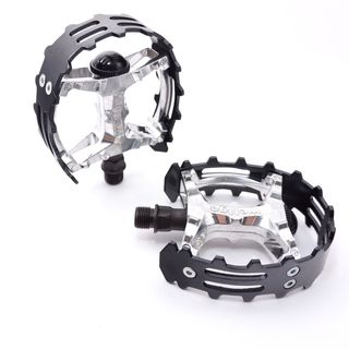 PEDALS, BEAR TRAP, ALLOY,  1/2" cr-mo axle,  BLACK alloy cage