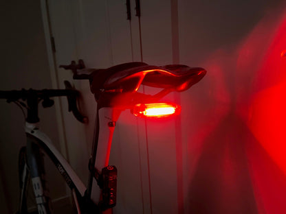 LIGHT,  Rear, 6 modes, w/Daytime Flash, w/USB recharge, high intensity 15 CHIPS COB LED, 30 Lumen,  inc -  s-post & saddle rail mounts, Quality D-Light product (CG-423R)