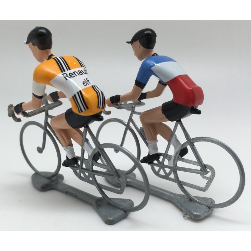FLANDRIENS Models, 2 x Hand painted Metal Cyclists, Renault jerseys