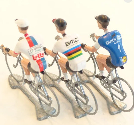 FLANDRIENS Models, 3 x Hand painted Metal Cyclists, Gilbert in 3 types jerseys
