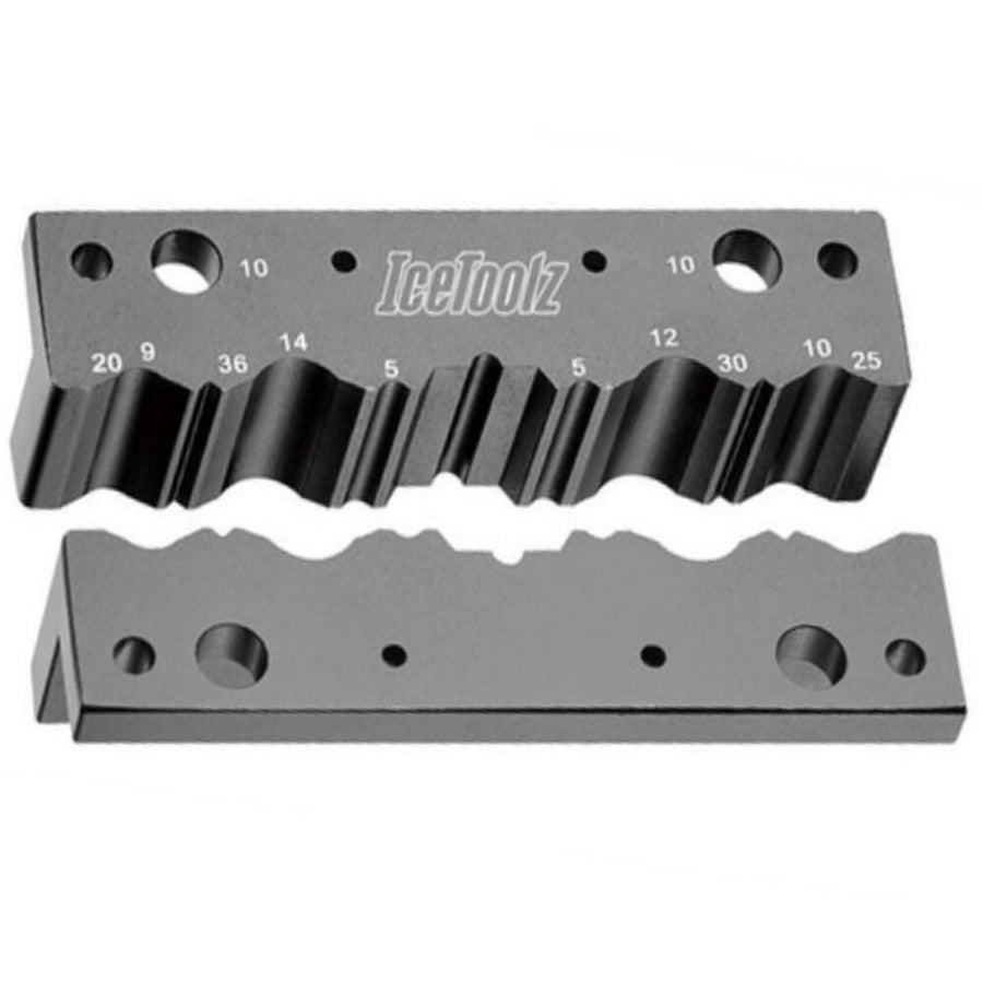 AXLE VISE