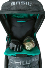 BASIL DISCOVERY 365D SADDLE BAG M, 1L, BLACK MELEE